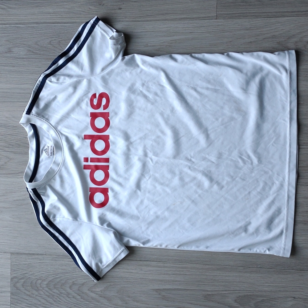 Boy's Adidas Tshirt Size L